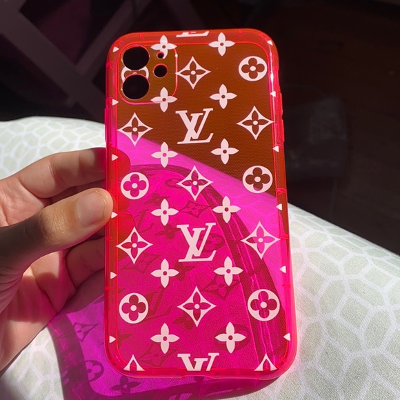 Designer iPhone 11 Case (clear) - Picture 6 of 9